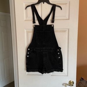 Overall shorts